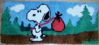 35” X 15” Peanuts Snoopy With Knapsack Latch Hook Rug