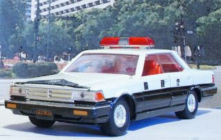 Tomica Dandy 1/43 1983 Nissan Gloria Y30 4door Hardtop Police Made In Japan