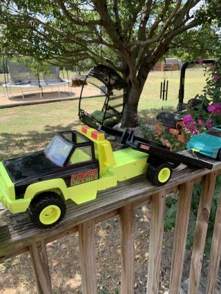 Vintage Toy Tonka Truck Power Lift Carrier With Car & Winch