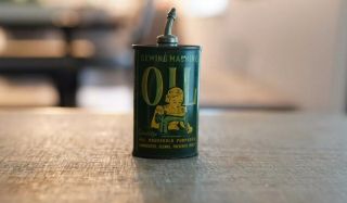 Rare Vintage Sewing Machine Oil Can “Graphics Of Lady” 2