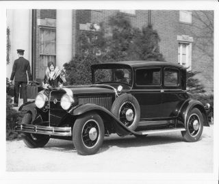 1930 Studebaker President Eight State Victoria,  Factory Photo (ref.  90836)