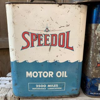Vintage 2 Gallon Speedol Motor Oil Graphic Can - Nr