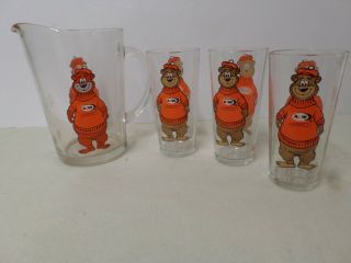 Vintage 4 Piece Set Of A&w Root Beer Pitcher With 3 Glasses Great Root Bear Logo