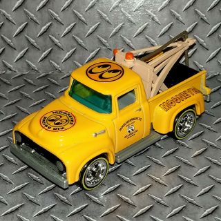 1956 FORD F - 100 PICKUP MATCHBOX CUSTOM MOON EQUIPMENT TOW TRUCK WITH REAL RIDERS 4