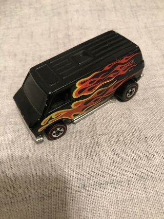 Hot Wheels Redline 1974 Flying Colors Black Van Flame Tampo
