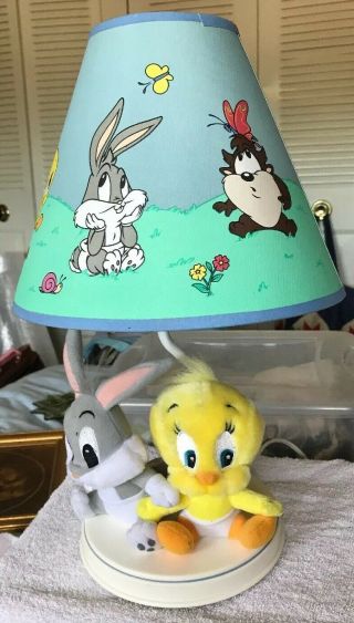 Vintage Baby Looney Tunes Lamp Plush Buggs Bunny and Tweety. 2