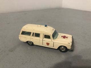 Vintage Matchbox King Size K - 6 Mercedes Benz " Binz " Ambulance