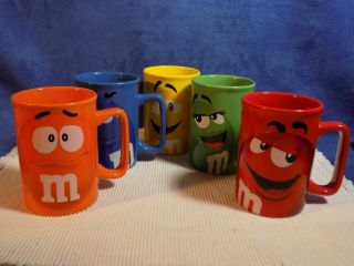Set Of 5 M & M Collectable Mugs 4 1/2 " Blue Green Yellow Red Orange -