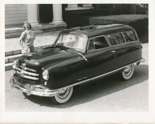 Nash Rambler 1950 8 X 10 Press Photo Custom Station Wagon With Girl