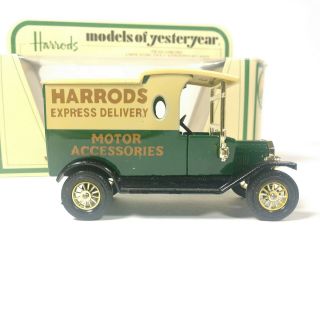 Matchbox Models of Yesteryear Y - 12 1922 Ford Model T Harrods Express CIB MY05 2