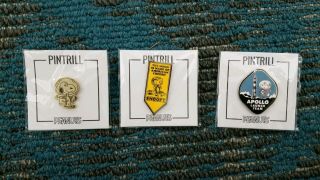 Sdcc 2019 Peanuts Exclusive Enamel Snoopy Pin Set.  3 Pins.  - Complete