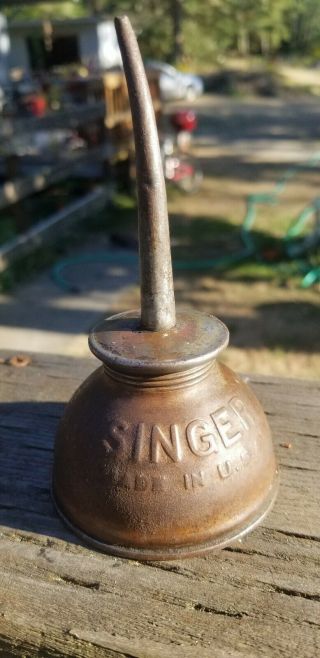 Vintage Antique Collectible Singer Sewing Machine Advertising Oiler Tin Oil Can