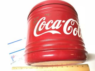 Vintage RED Round INSULATED CARRIER COCA - COLA COOLER WITH WOODEN HANDLE 6