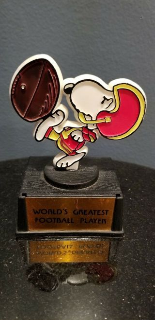Vintage Snoopy Worlds Greatest Football Player Trophy 1958 Aviva