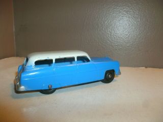 Tootsietoy 1954 - 55 Two - Tone Ford Ranch Wagon 4  Long.