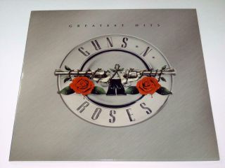 Guns N Roses - Greatest Hits - Lp Black Vinyl,  Poster Near Slash J089