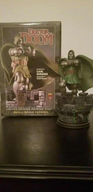 2001 Doctor Doom Mini Statue - 616/4000