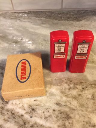 Vintage Humble Gas Pump Salt & Pepper Shakers With Humble Box Tx Oil
