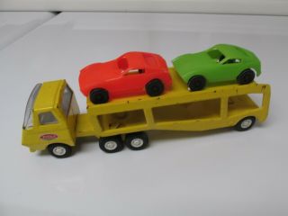 Vintage Tiny Tonka Car Carrier No 635 With Green And Red Plastic Cars