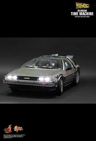 BACK TO THE FUTURE Hot Toys Movie Car Sideshow DELOREAN Vehicle 1/6 Scale 6
