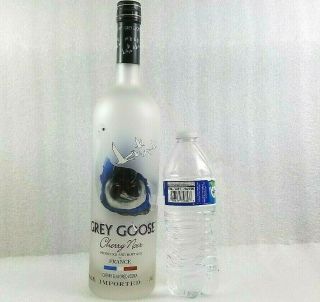Grey Goose Vodka Cherry Noir Empty Dummy Bottle 1l Bar Display Cork Cap