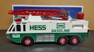 1996 Hess Emergency Truck   In The Box