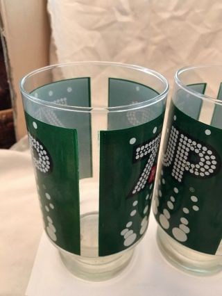 Set Of 2 Vintage 7UP Drinking Glasses Soda Collectible Glass 32 Oz.  Advertising 5