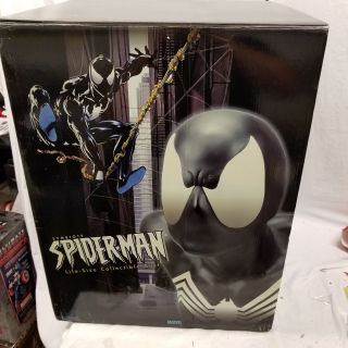 SIDESHOW SPIDER - MAN Life SIZE BUST Symbiote Version STATUE Movie Avengers Venom 11