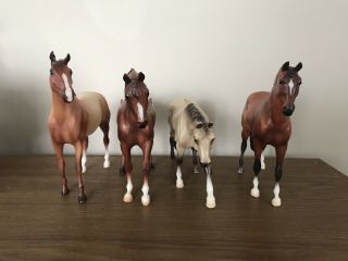 Breyer Classic Horse Set Of 4 3