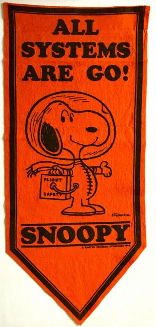 Vintage 1969 Peanuts Snoopy Apollo Astronaut Pennant/banner All Systems Are Go