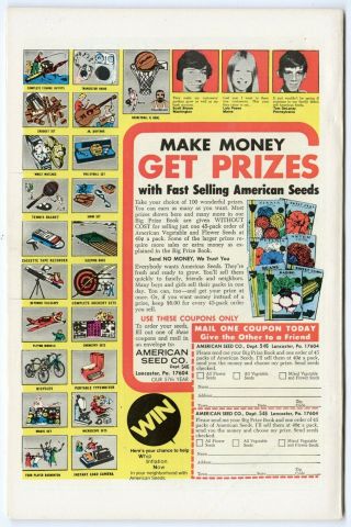 Giant - Size X - Men 1 NM 9.  4 ow/white pages 1st app.  X - Men Marvel A 1975 2