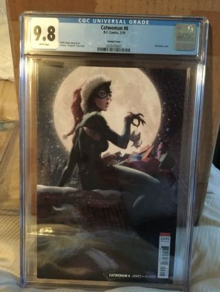 Catwoman 6 Cgc 9.  8 Stanley Artgerm Lau Christmas Variant Cover