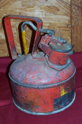 Antique Justrite ½ Gallon Safety Gas Can Old Vintage Rn5121 - A Car Truck Gasoline
