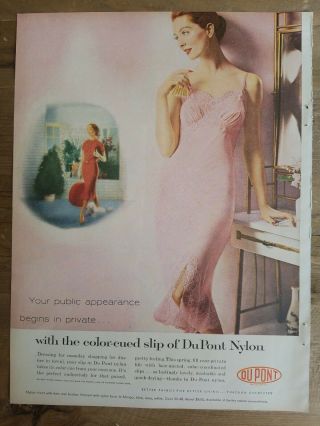 1958 Dupont Nylon Women 