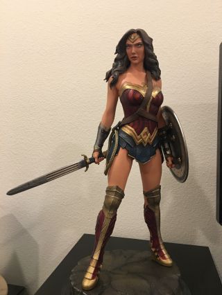 Custom Gal Gadot Wonder Woman 1/4 Statue