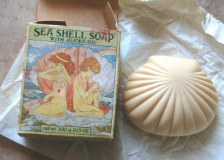 Crabtree & Evelyn Sea Shell Soap With Jojoba Oil 10.  5 Oz.  Bar Vintage In The Box