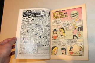 Archie’s Girls Betty and Veronica 1 Golden Age First Issue 1950 FN 4