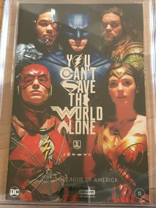 2017 Justice League of America 15 Aquaman & Wonder Woman Photo Cover Variant CGC 5
