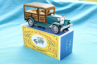 Matchbox Yesteryear Y21 - 1 Ford Model A Woody Wagon (1930) - Code 3 (d01)
