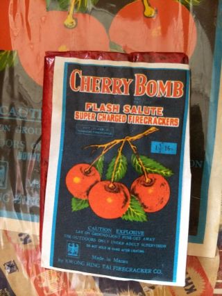 Vintage Fireworks Firecracker Label Cherry Bomb.  Class4 1969 - 1972