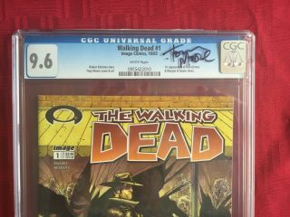 The Walking Dead 1 (Oct 2003,  Image) CGC 9.  6 Signed by Tony Moore 2