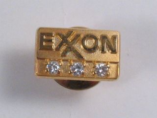 Vintage Exxon 10kt Tie Tack,  Employee Pin,  3 Inserted Diamonds,  La 10k,  1.  8 Gm
