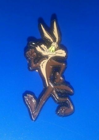 Wb Looney Tunes Wile E Coyote Walking Collectible Enamel Pin Authentic Rare