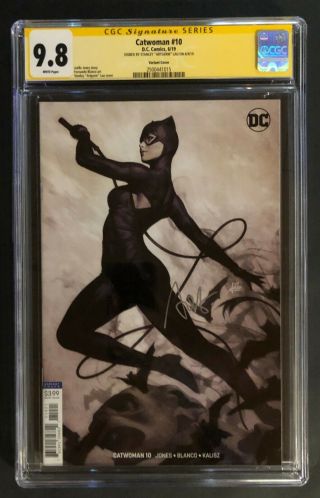 Catwoman 10 Cgc 9.  8 Ss (2019 Dc Comics) Signed Stanley Artgerm Lau Variant