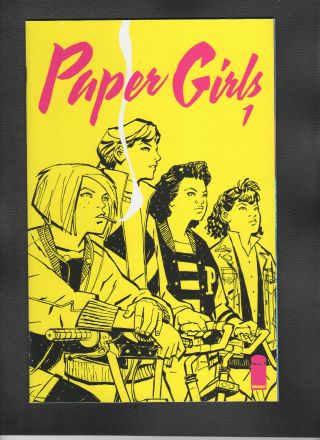 Paper Girls 1 - 10 Nm,  Set & Extra 1 Nm