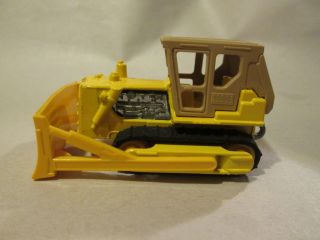1979 Matchbox Caterpillar D.  9 Bulldozer Tractor 64 England (1:64 Hard Top CAT) 3