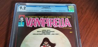 Vampirella 1 CGC 9.  2 Vol 1 Near Perfect 1st App of Vampirella 1969 2