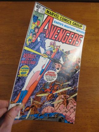 AVENGERS 195 Key (VF, ) Gorgeous Insanely Bright,  Colorful & Glossy 2