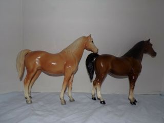2 Breyer Horse Traditional Classic Brown & Tan Stallion