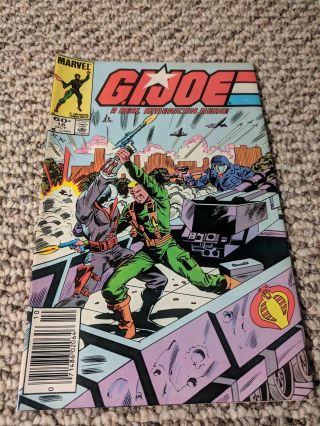 G.  I.  Joe A Real American Hero 16 (1982) NEWSTAND First cover girl and Trip - wire 2